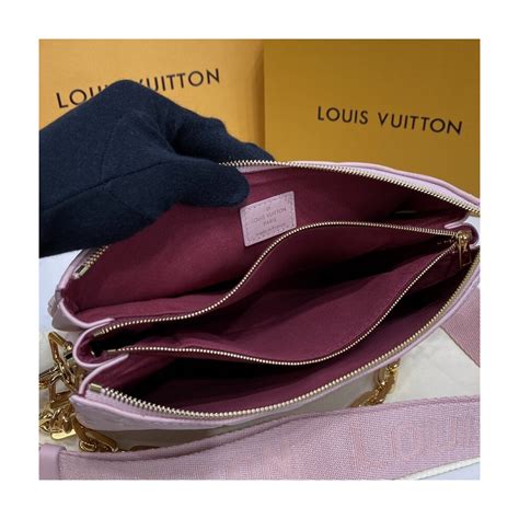 Louis Vuitton coussin pm review